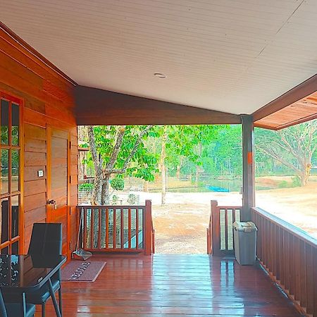 Isaan Perazim Park Otel Roi Et Dış mekan fotoğraf