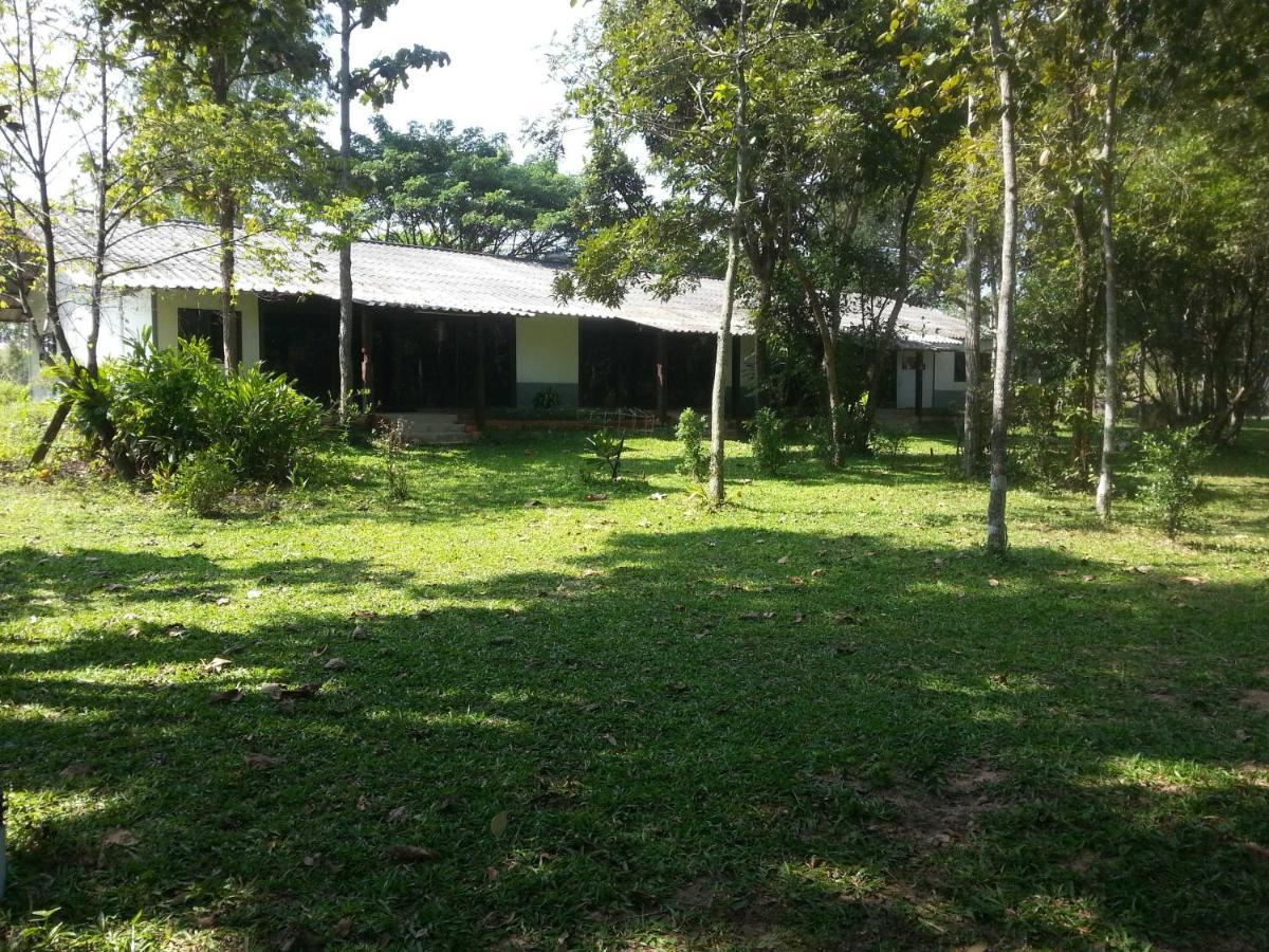 Isaan Perazim Park Otel Roi Et Dış mekan fotoğraf