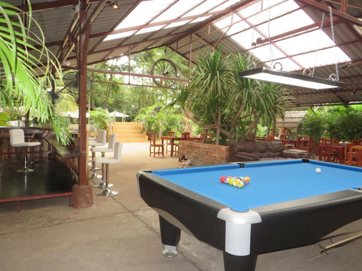 Isaan Perazim Park Otel Roi Et Dış mekan fotoğraf