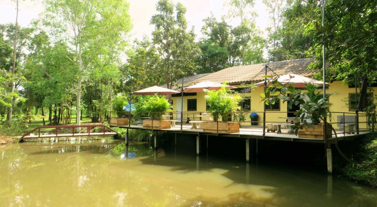 Isaan Perazim Park Otel Roi Et Dış mekan fotoğraf
