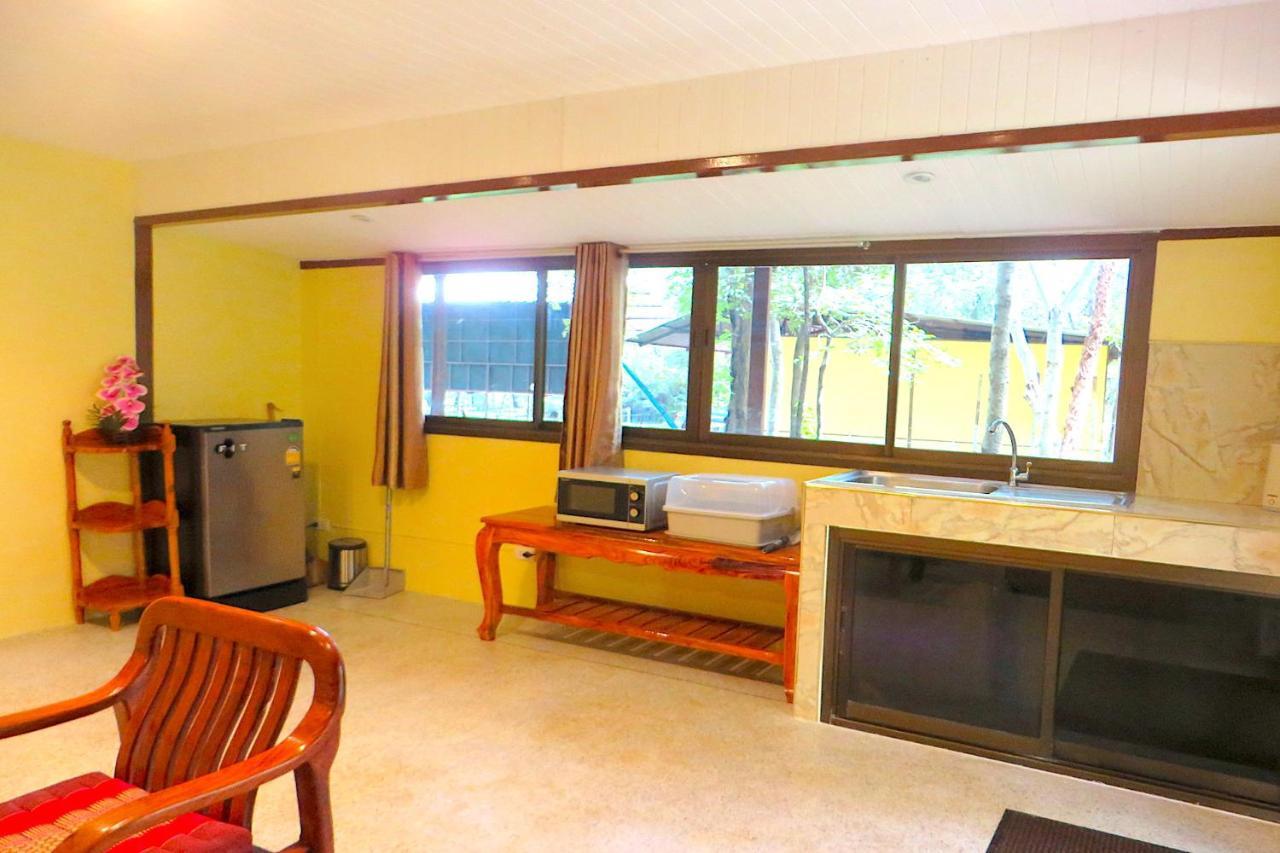 Isaan Perazim Park Otel Roi Et Dış mekan fotoğraf