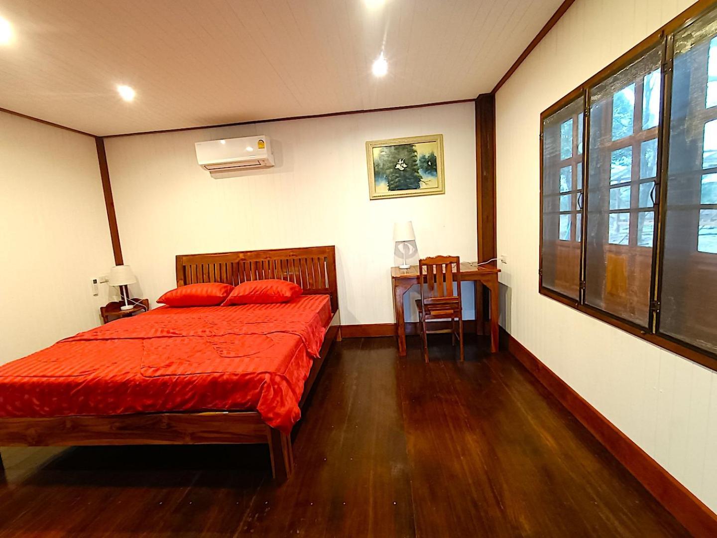 Isaan Perazim Park Otel Roi Et Dış mekan fotoğraf