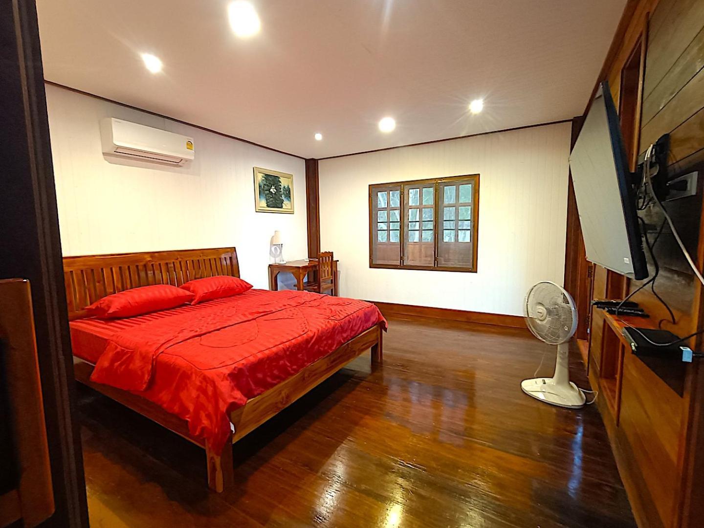 Isaan Perazim Park Otel Roi Et Dış mekan fotoğraf